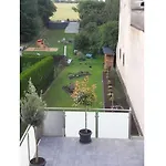 House On Bornfeld Apartament *